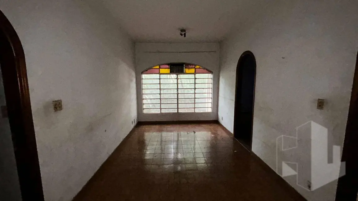 Foto 5 de Casa com 4 quartos à venda e para alugar, 400m2 em Centro, Jau - SP