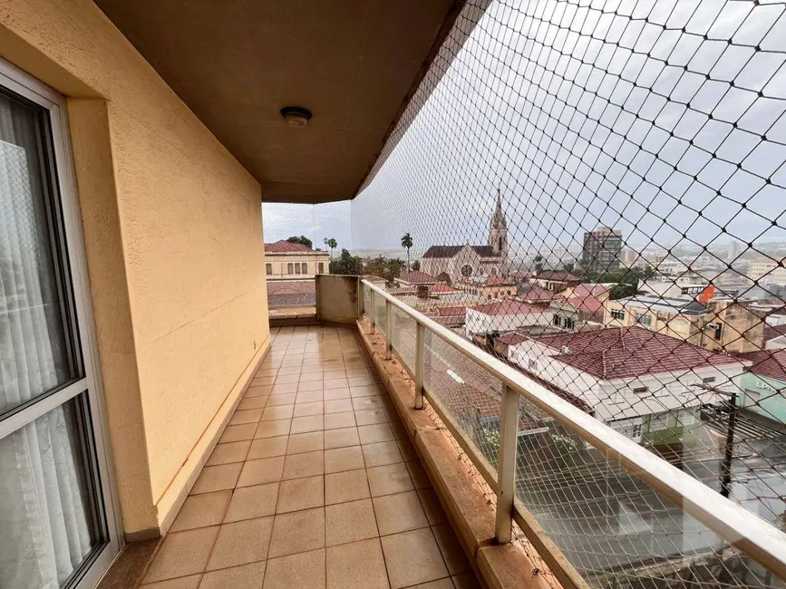 Foto 4 de Apartamento com 3 quartos para alugar, 200m2 em Centro, Jau - SP