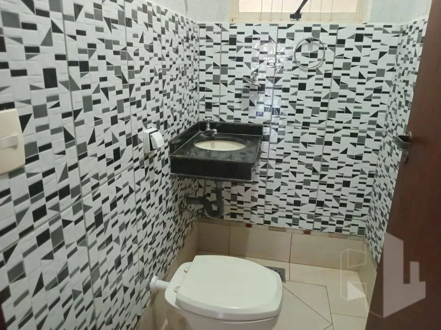 Foto 2 de Casa com 2 quartos à venda, 175m2 em Jardim Olímpia, Jau - SP