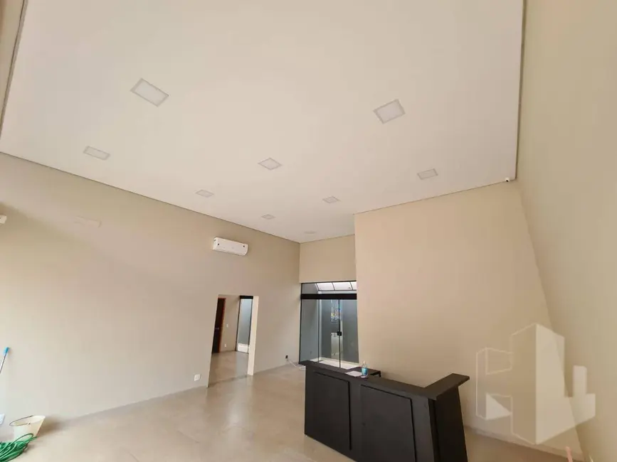 Foto 2 de Sala Comercial para alugar, 80m2 em Centro, Jau - SP