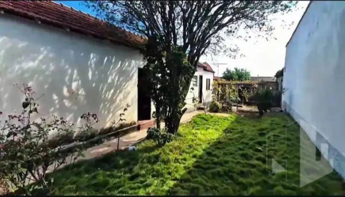 Foto 2 de Casa com 2 quartos à venda, 310m2 em Vila Industrial, Jau - SP