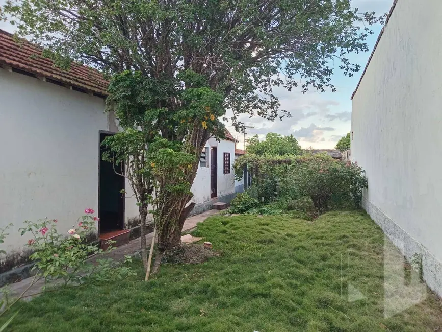 Foto 1 de Casa com 2 quartos à venda, 310m2 em Vila Industrial, Jau - SP