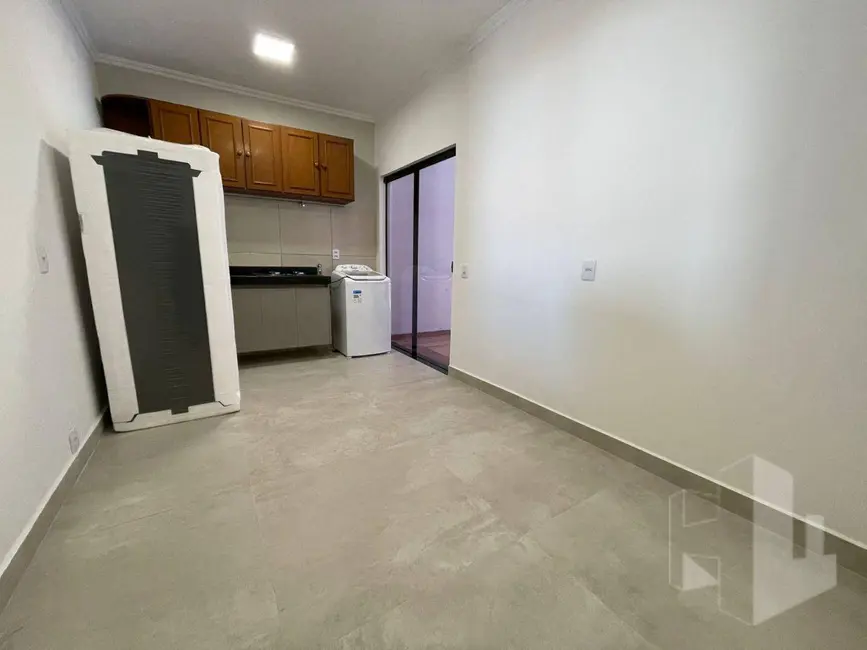Foto 3 de Kitnet com 1 quarto para alugar, 40m2 em Jardim Regina, Jau - SP