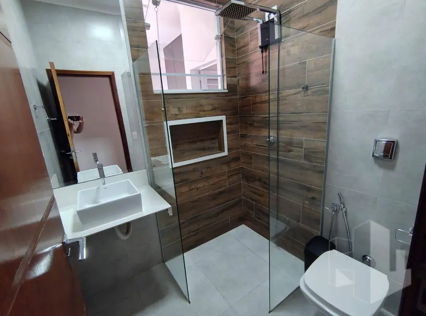 Foto 6 de Casa com 2 quartos à venda, 165m2 em Jardim Dona Emília, Jau - SP