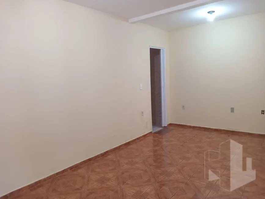 Foto 6 de Casa com 2 quartos para alugar, 300m2 em Jardim Novo Horizonte, Jau - SP