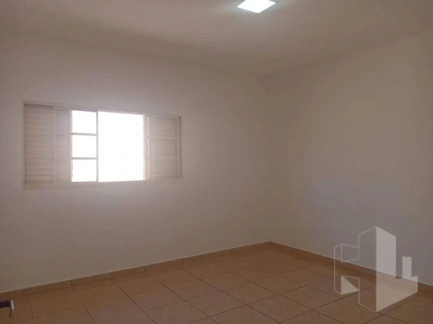 Foto 7 de Casa com 2 quartos à venda e para alugar, 400m2 em Jardim Parati, Jau - SP