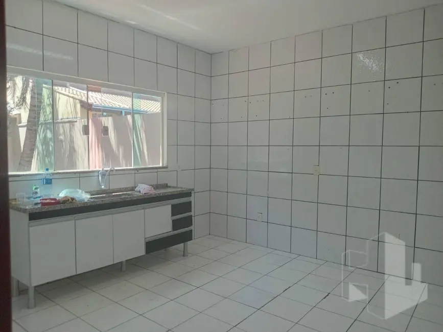 Foto 3 de Casa com 2 quartos à venda e para alugar, 400m2 em Jardim Parati, Jau - SP