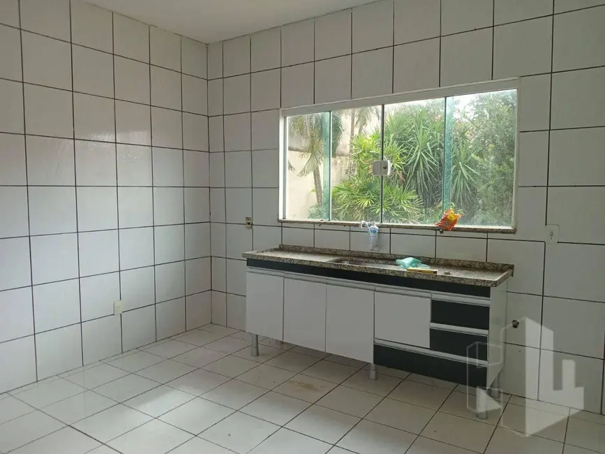 Foto 6 de Casa com 2 quartos à venda e para alugar, 400m2 em Jardim Parati, Jau - SP