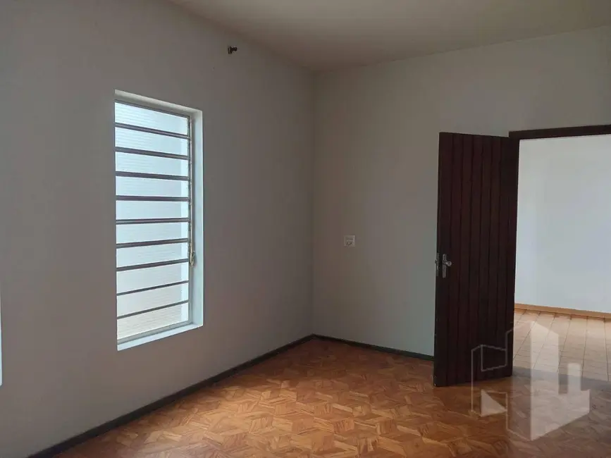 Foto 2 de Casa com 3 quartos à venda, 117m2 em Vila Maria Cristina, Jau - SP