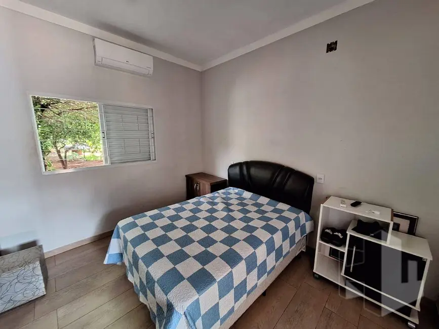 Foto 9 de Casa de Condomínio com 3 quartos à venda, 1000m2 em Jau - SP