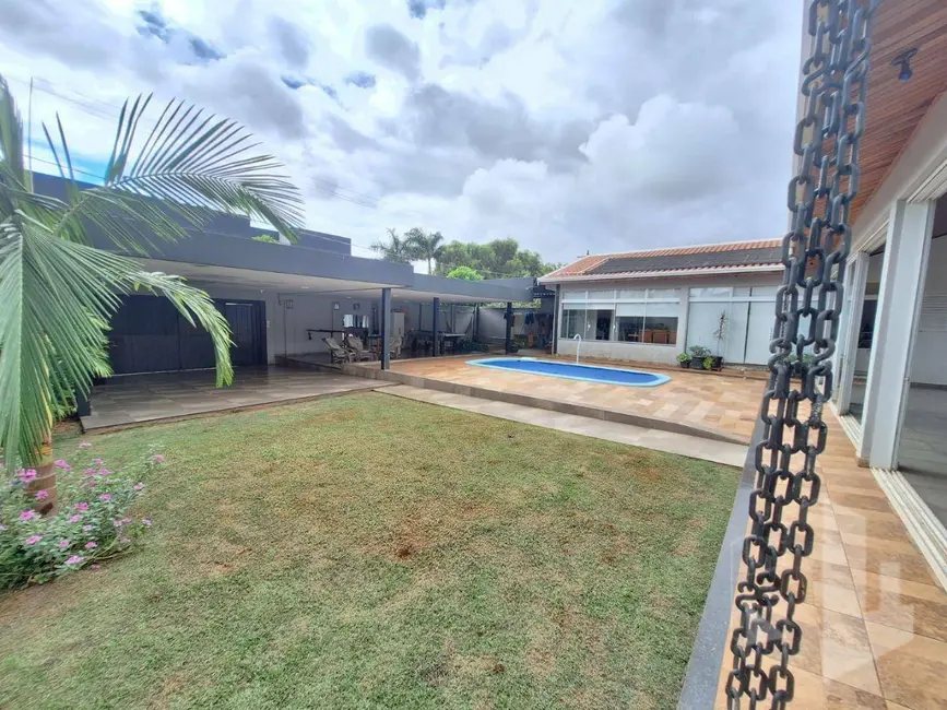 Foto 1 de Casa de Condomínio com 3 quartos à venda, 1000m2 em Jau - SP