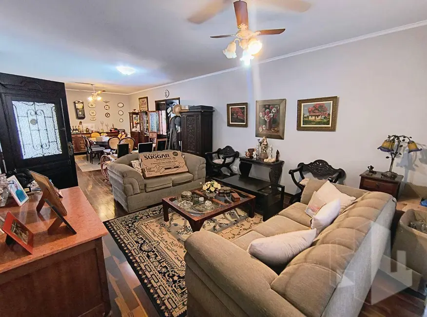 Foto 2 de Casa com 4 quartos à venda e para alugar, 500m2 em Vila Vicente, Jau - SP