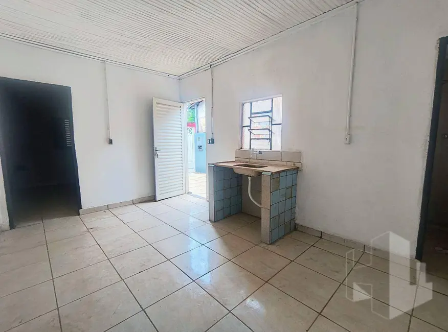 Foto 1 de Casa com 1 quarto para alugar, 100m2 em Distrito de Potunduva (Potunduva), Jau - SP