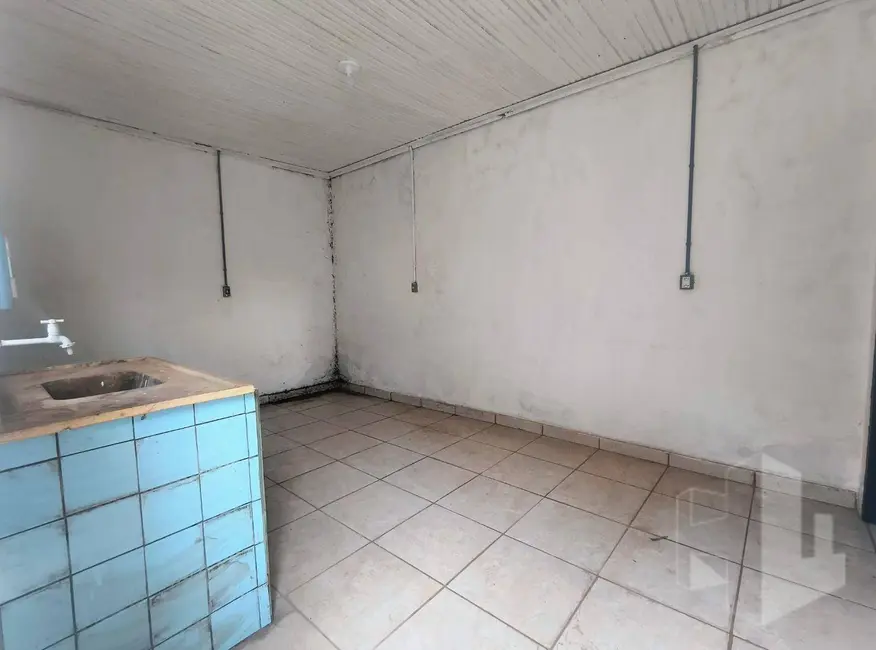 Foto 5 de Casa com 1 quarto para alugar, 100m2 em Distrito de Potunduva (Potunduva), Jau - SP