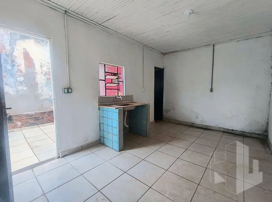 Foto 6 de Casa com 1 quarto para alugar, 100m2 em Distrito de Potunduva (Potunduva), Jau - SP