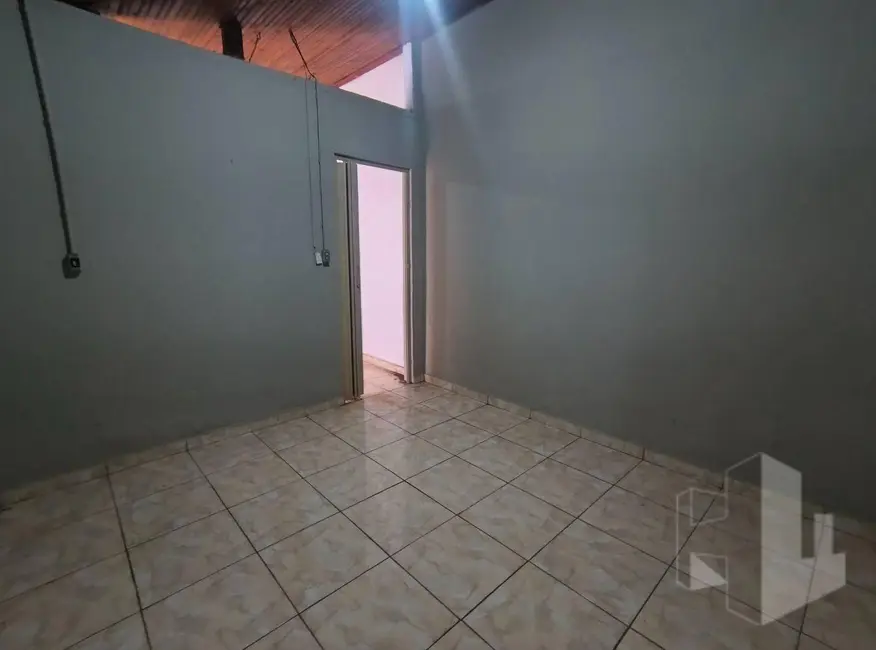 Foto 9 de Casa com 1 quarto para alugar, 100m2 em Distrito de Potunduva (Potunduva), Jau - SP