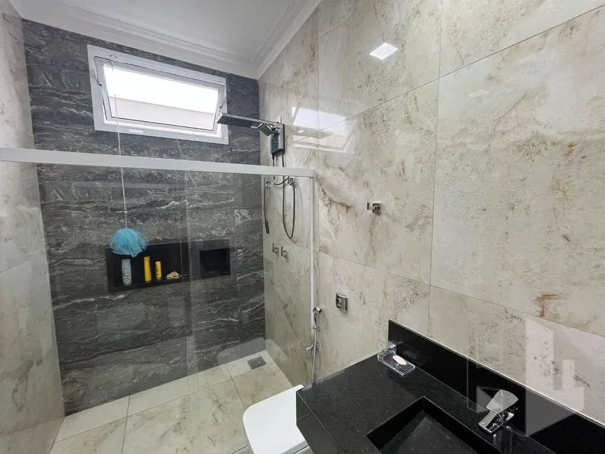 Casa com 3 quartos à venda, 342m2 em Jardim Maria Luiza I, Jau - SP - imagem 7 Foto 7 de Casa com 3 quartos à venda, 342m2 em Jardim Maria Luiza I, Jau - SP