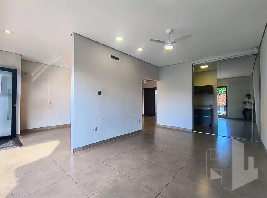 Foto 1 de Sala Comercial para alugar, 195m2 em Centro, Jau - SP