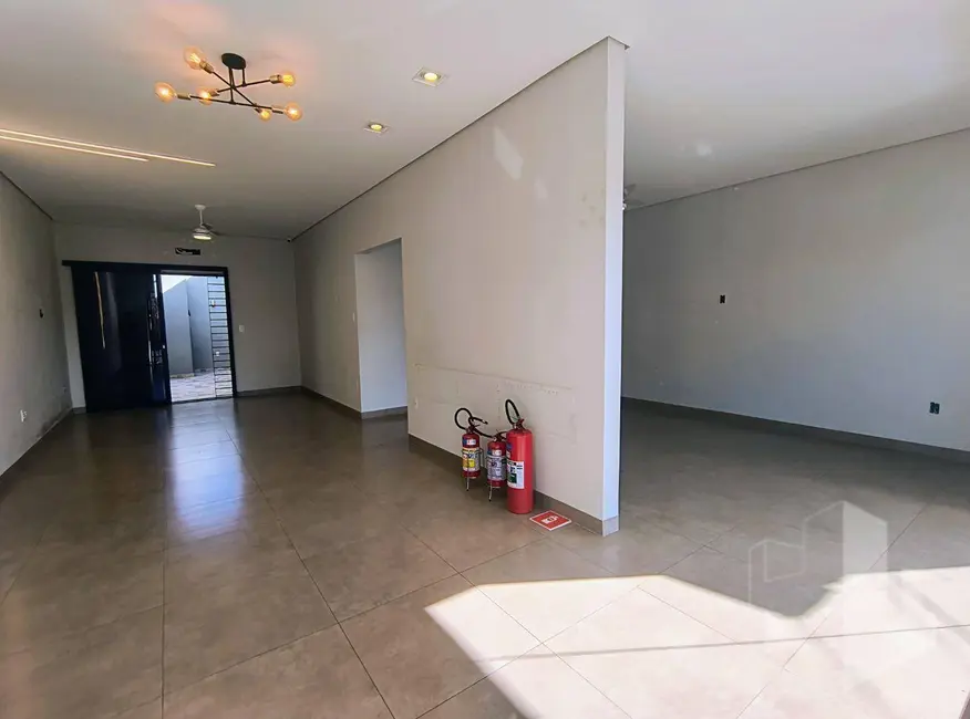 Foto 2 de Sala Comercial para alugar, 195m2 em Centro, Jau - SP