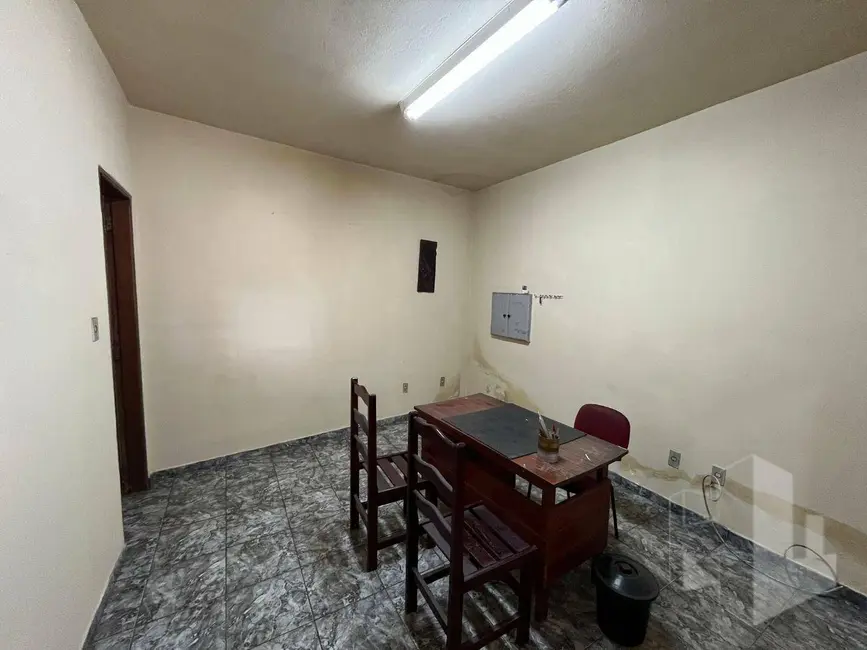 Foto 5 de Armazém / Galpão para alugar, 264m2 em Vila Paulista, Jau - SP