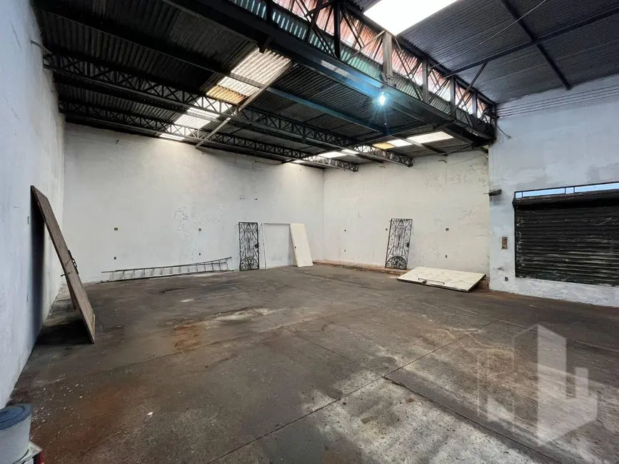 Foto 8 de Armazém / Galpão para alugar, 264m2 em Vila Paulista, Jau - SP