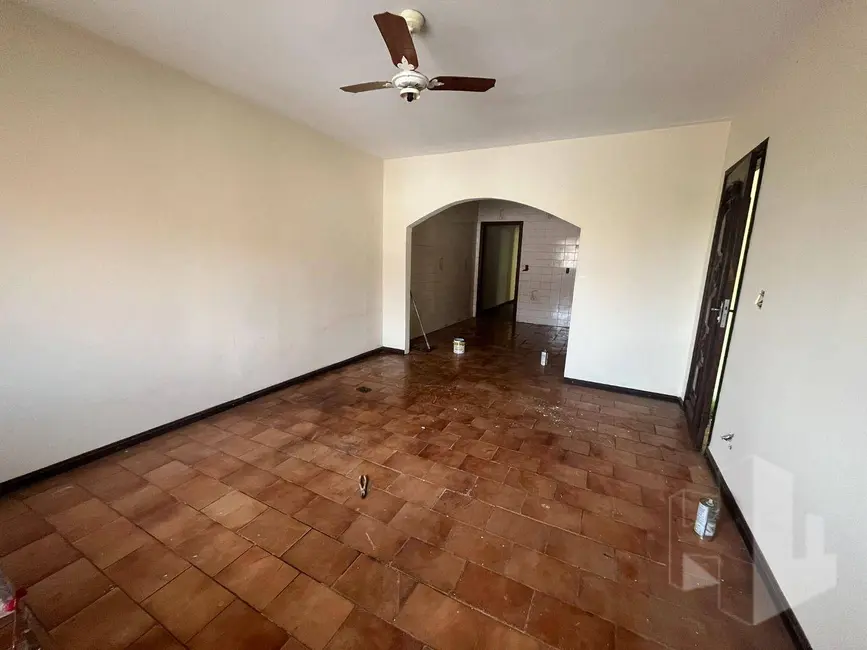 Foto 2 de Casa com 2 quartos para alugar, 162m2 em Jardim Nova Jaú, Jau - SP