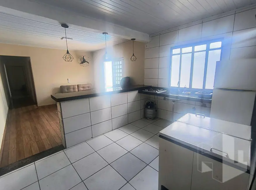 Casa com 2 quartos à venda, 200m2 em Jardim Itatiaia, Jau - SP - imagem 7 Foto 7 de Casa com 2 quartos à venda, 200m2 em Jardim Itatiaia, Jau - SP