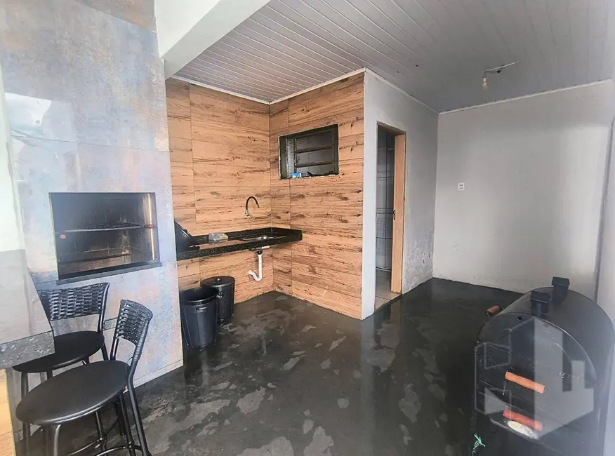 Casa com 2 quartos à venda, 200m2 em Jardim Itatiaia, Jau - SP - imagem 4 Foto 4 de Casa com 2 quartos à venda, 200m2 em Jardim Itatiaia, Jau - SP