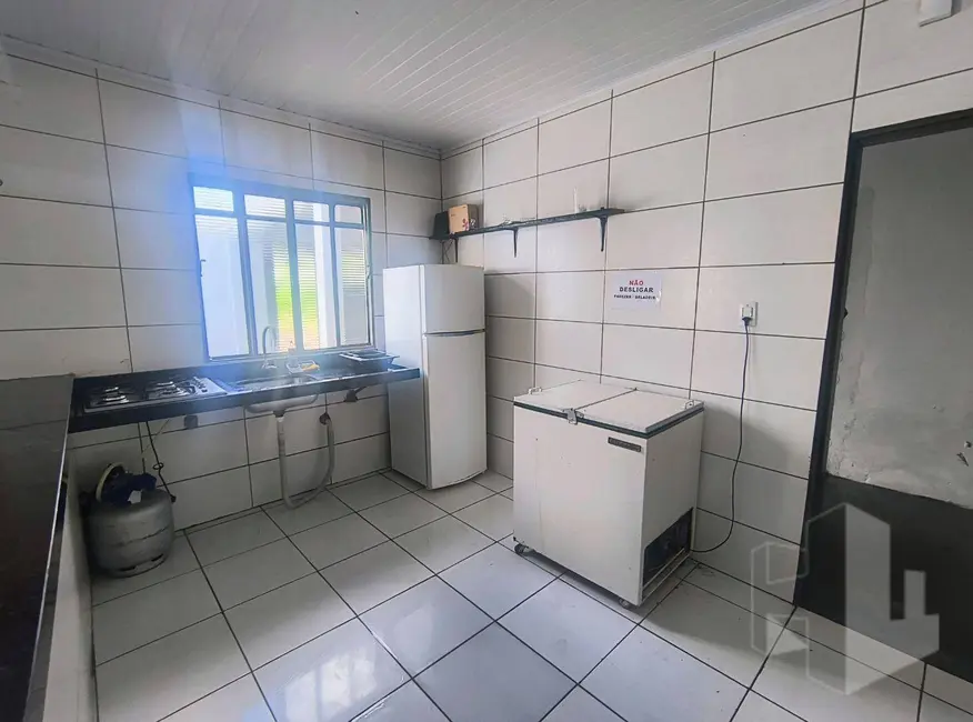 Casa com 2 quartos à venda, 200m2 em Jardim Itatiaia, Jau - SP - imagem 8 Foto 8 de Casa com 2 quartos à venda, 200m2 em Jardim Itatiaia, Jau - SP