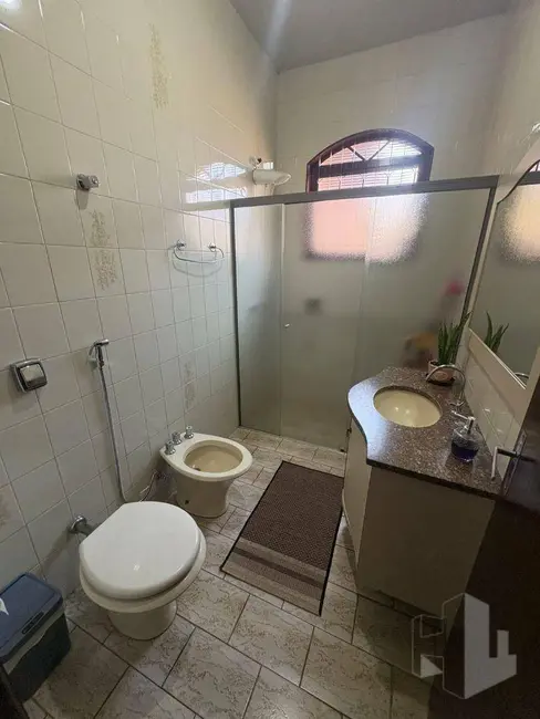 Foto 5 de Casa com 3 quartos à venda, 167m2 em Vila Narcisa, Barra Bonita - SP