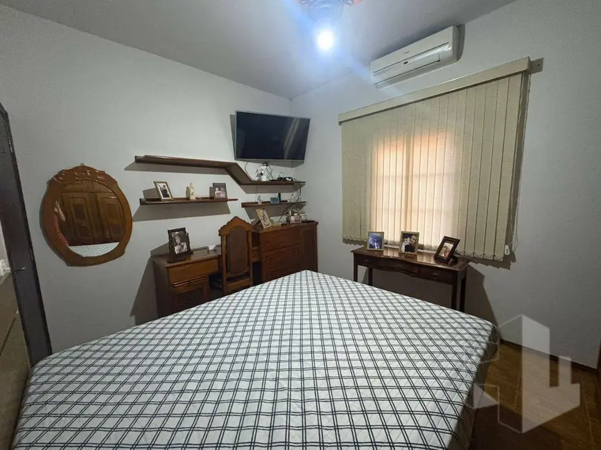 Foto 8 de Casa com 3 quartos à venda, 167m2 em Vila Narcisa, Barra Bonita - SP