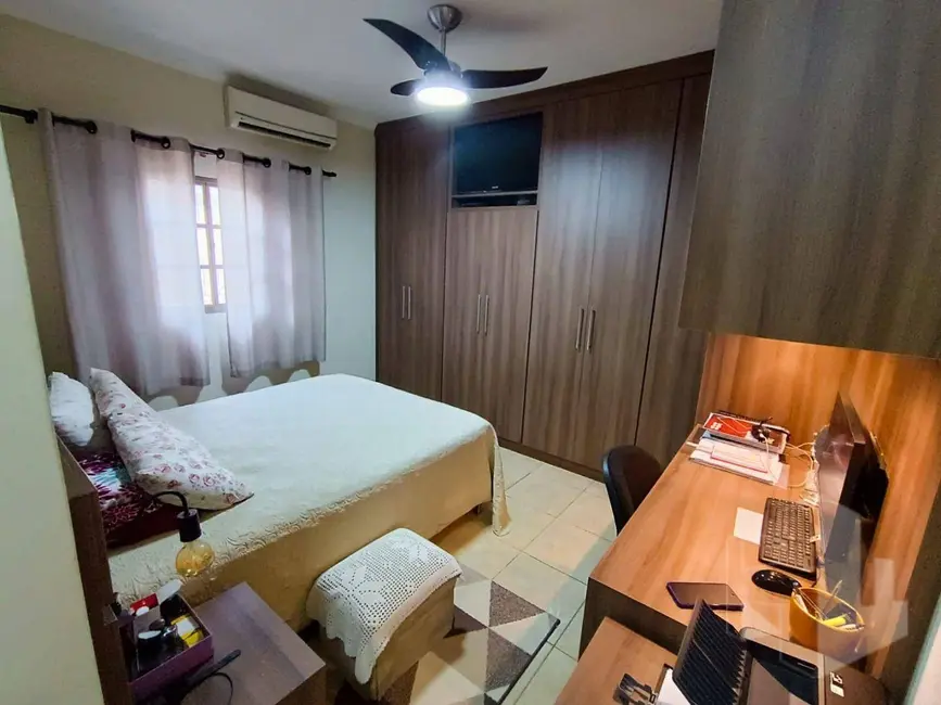 Foto 8 de Casa com 3 quartos à venda, 175m2 em Jardim Dona Emília, Jau - SP