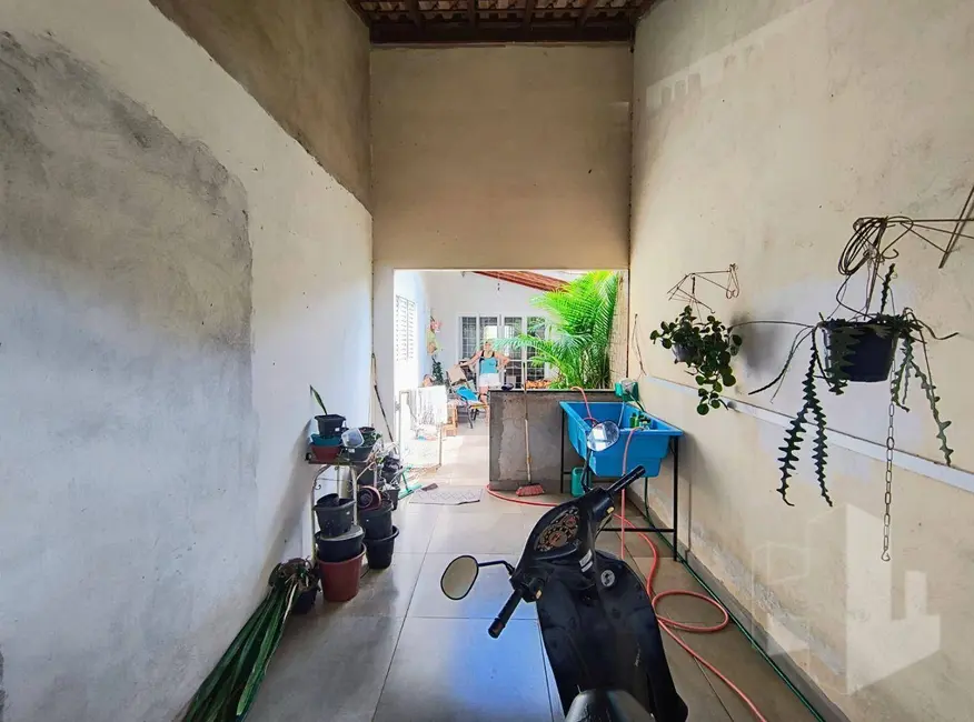 Foto 3 de Casa com 2 quartos à venda, 175m2 em Jardim Orlando Chesini Ometto, Jau - SP