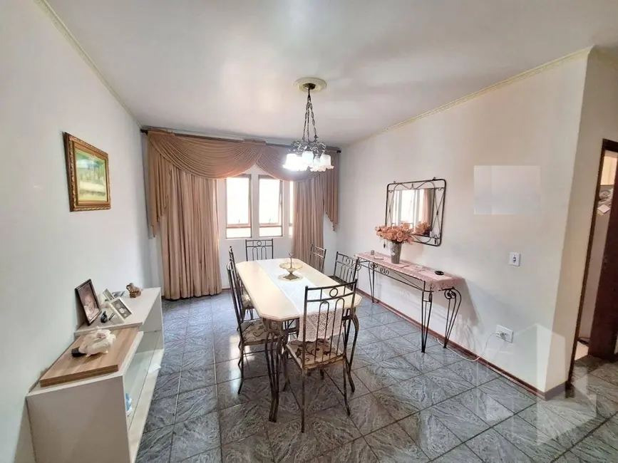 Foto 5 de Casa com 3 quartos à venda, 385m2 em Jardim Maria Luiza III, Jau - SP