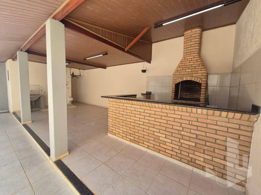 Foto 1 de Casa com 2 quartos à venda, 200m2 em Jardim João Ballan II,  - SP