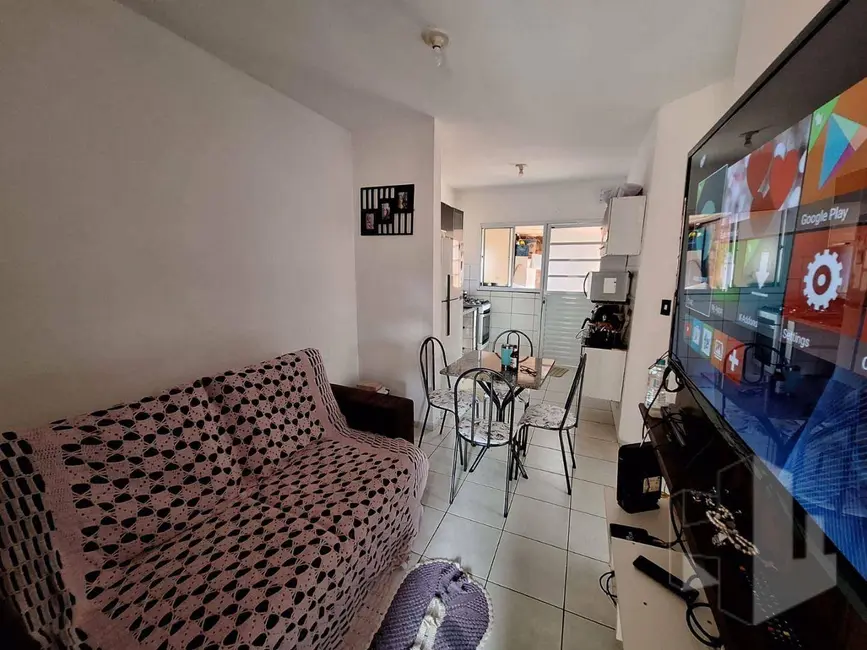 Foto 1 de Casa com 2 quartos à venda, 120m2 em Residencial Frei Galvão, Jau - SP