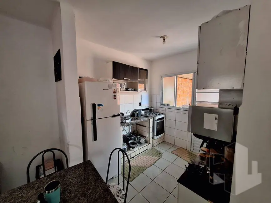 Foto 4 de Casa com 2 quartos à venda, 120m2 em Residencial Frei Galvão, Jau - SP