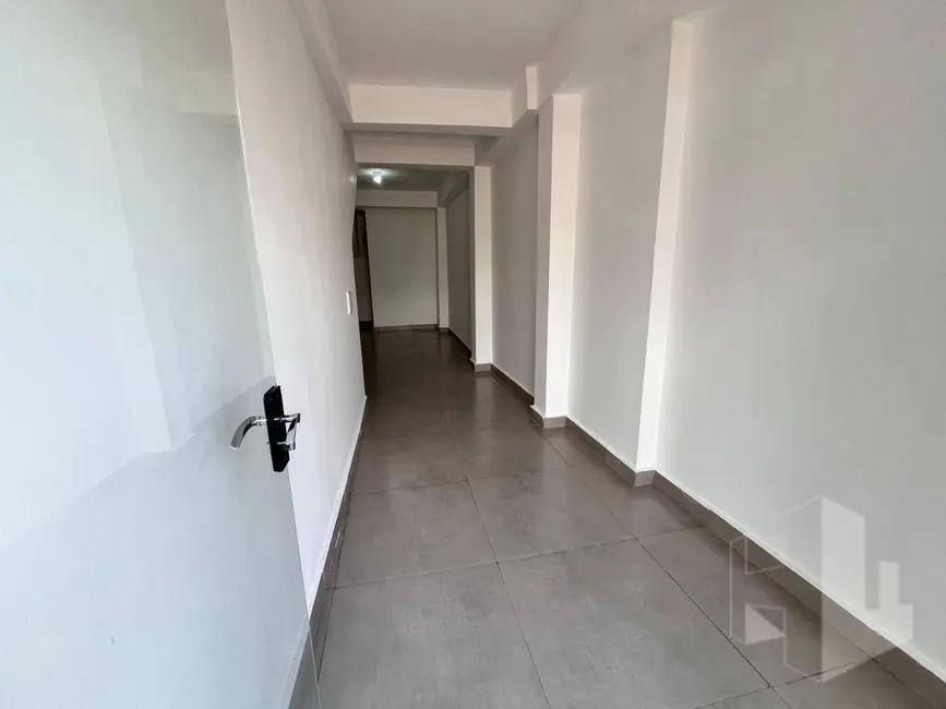 Sala Comercial para alugar, 30m2 em Vila Santa Maria, Jau - SP - imagem 2 Foto 2 de Sala Comercial para alugar, 30m2 em Vila Santa Maria, Jau - SP