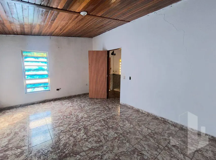 Foto 9 de Casa com 1 quarto para alugar, 50m2 em Vila Nova, Jau - SP