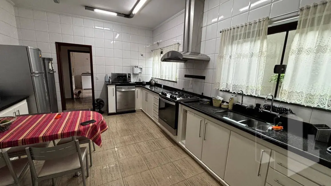 Foto 8 de Casa com 6 quartos à venda, 1000m2 em Jardim Diamante, Jau - SP