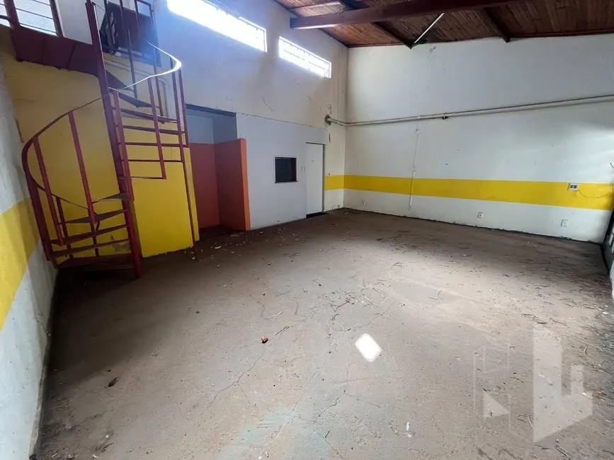 Foto 3 de Sala Comercial para alugar, 150m2 em Vila Carvalho, Jau - SP