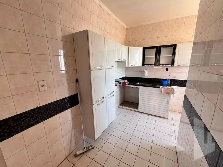 Foto 2 de Apartamento com 2 quartos para alugar, 47m2 em Jardim Vila Maria, Jau - SP