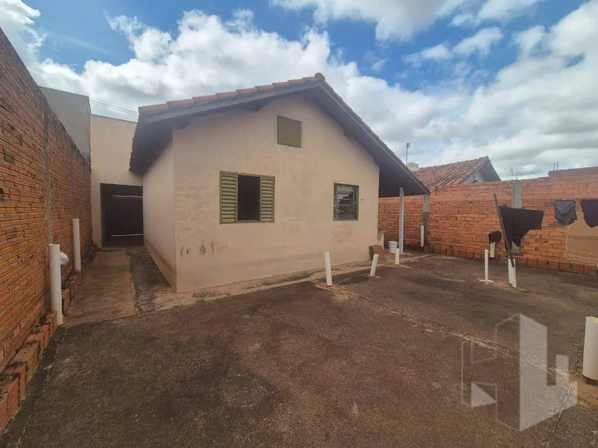 Foto 1 de Casa com 2 quartos à venda, 200m2 em Jardim Bela Vista, Jau - SP