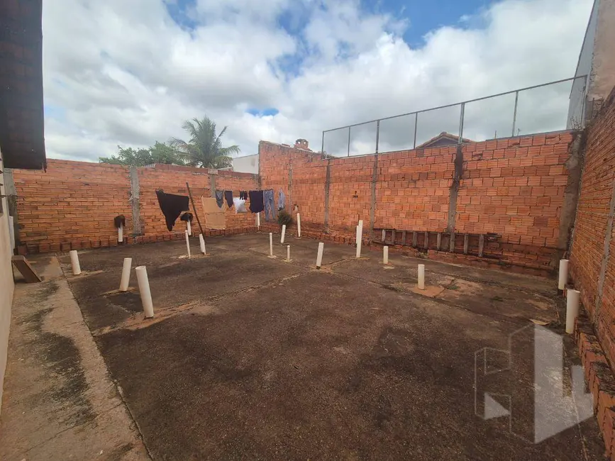 Foto 2 de Casa com 2 quartos à venda, 200m2 em Jardim Bela Vista, Jau - SP