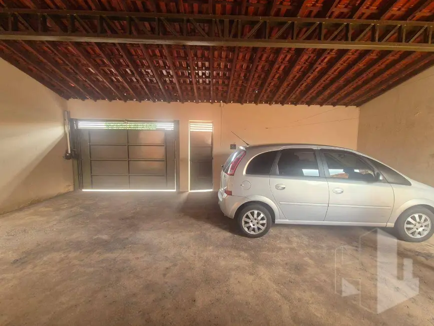 Foto 3 de Casa com 2 quartos à venda, 200m2 em Jardim Bela Vista, Jau - SP