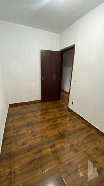 Foto 8 de Casa com 3 quartos à venda e para alugar, 125m2 em Jardim Vila Maria, Jau - SP