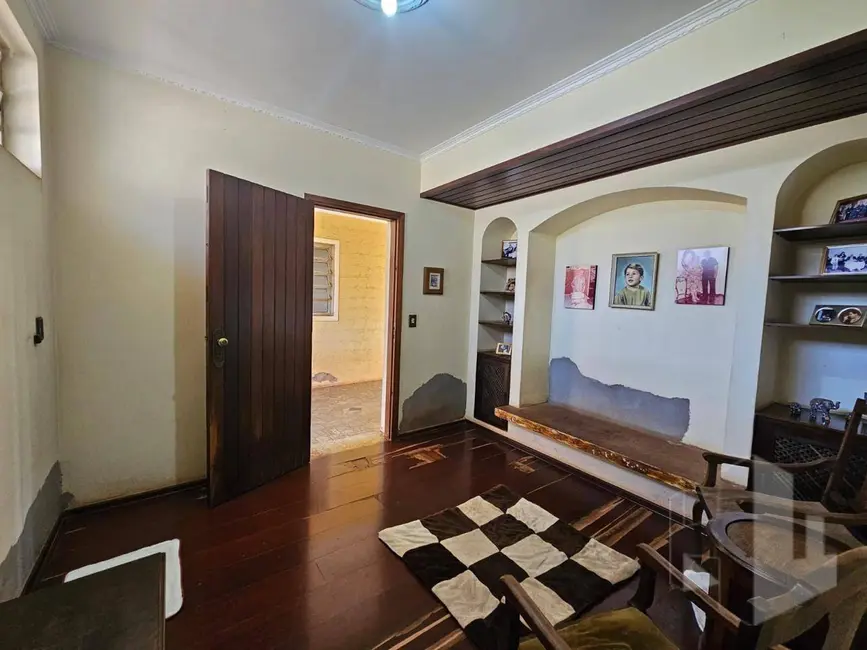 Foto 3 de Casa com 3 quartos à venda, 1384m2 em Barra Bonita - SP
