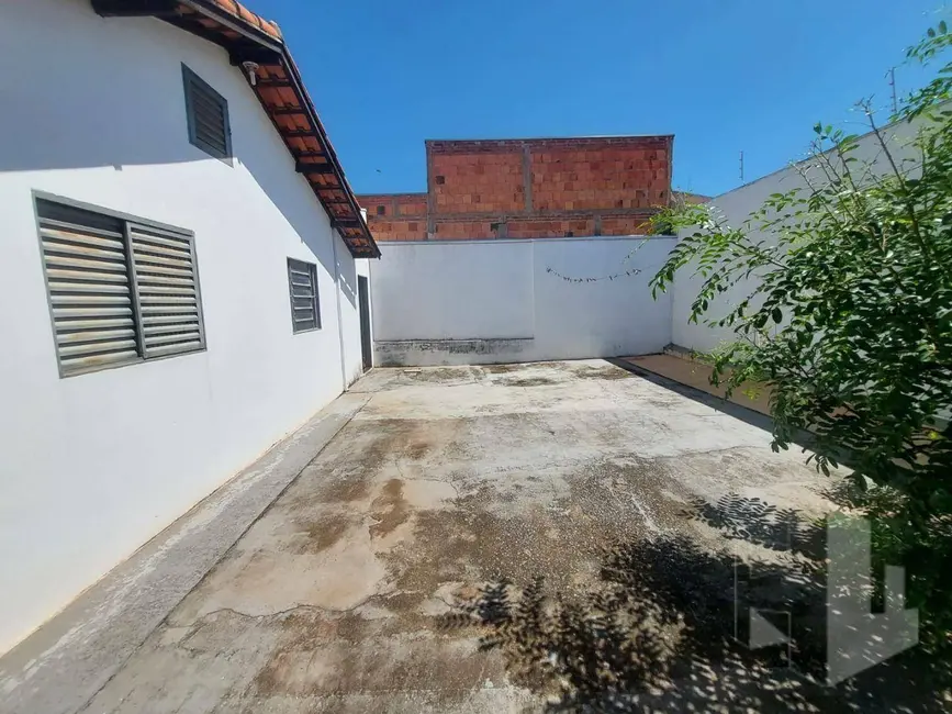 Foto 9 de Casa com 2 quartos à venda, 200m2 em Jardim Itatiaia, Jau - SP
