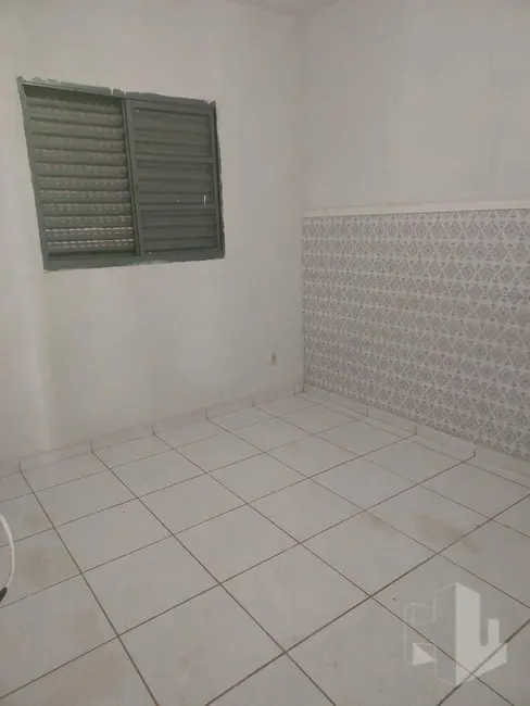 Foto 5 de Casa com 2 quartos à venda, 200m2 em Jardim Itatiaia, Jau - SP