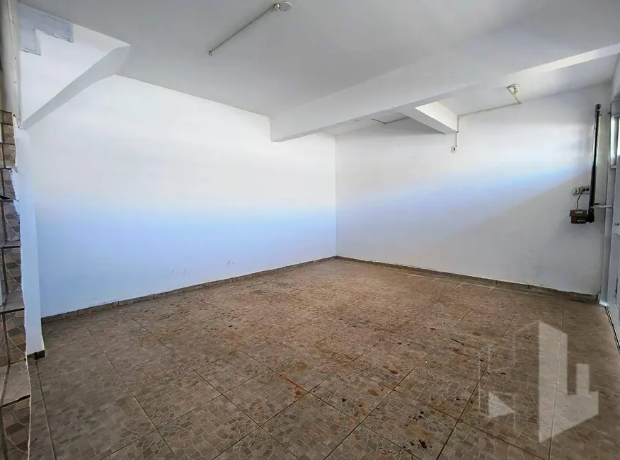 Foto 3 de Casa com 2 quartos para alugar, 160m2 em Vila São Judas Tadeu, Jau - SP